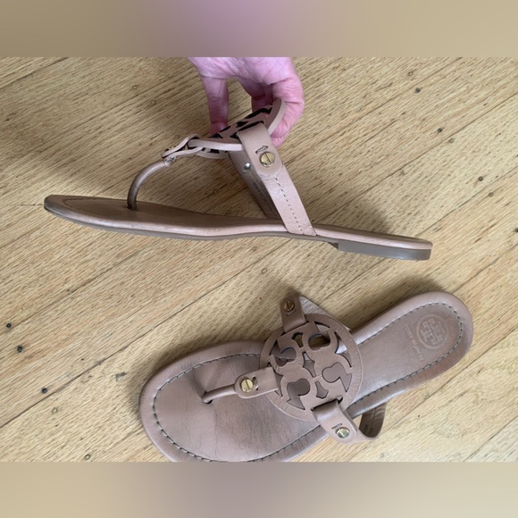 Tory Burch Miller sandals size 7.5 nude neutral - Picture 8 of 9